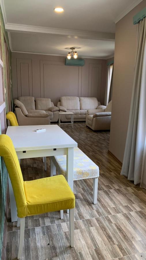 Apartment Mari Kutaisi Esterno foto
